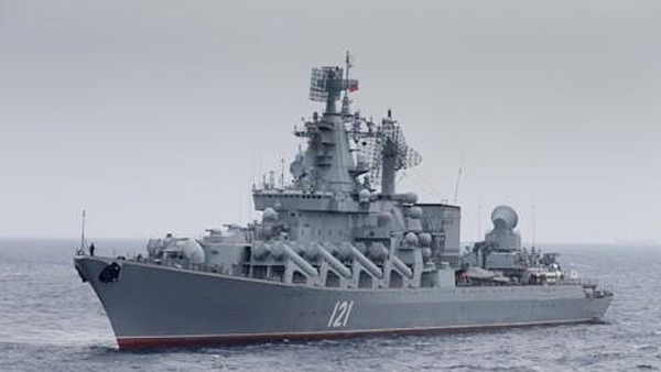 러시아 흑해 기함 침몰 "약 40명 사망 다수 실종. 끔찍한 광경"