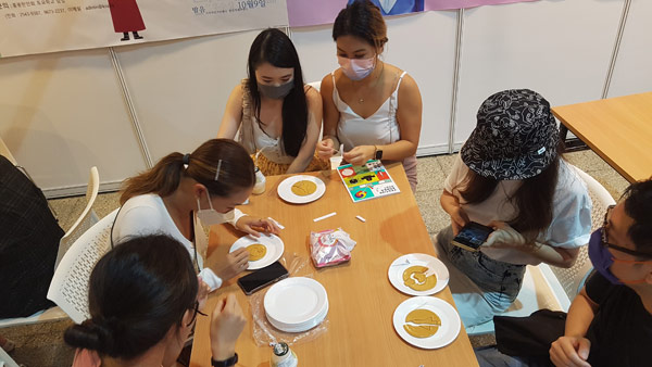 홍콩, "한국가자!" 관광비자 신청 쇄도‥'귀국 후 7일 격리' 불구