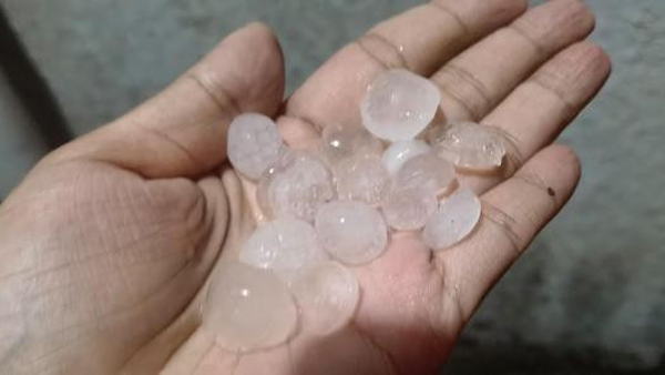 베이징에 메추리알 크기 우박‥동부 해안도시 태풍 경계