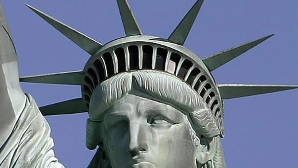 코로나19로 폐쇄됐던 뉴욕 '자유의 여신상' 왕관부 재개장
