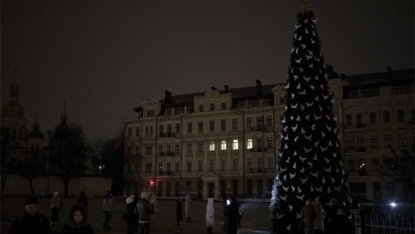 젤렌스키 "전력부족 계속…전기 끊긴 주민 9백만 명"