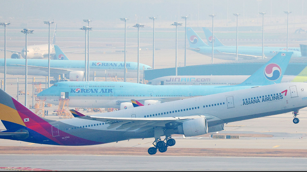 '화물매각 논의' 아시아나 이사회 길어져‥늦어도 내일까진 결정