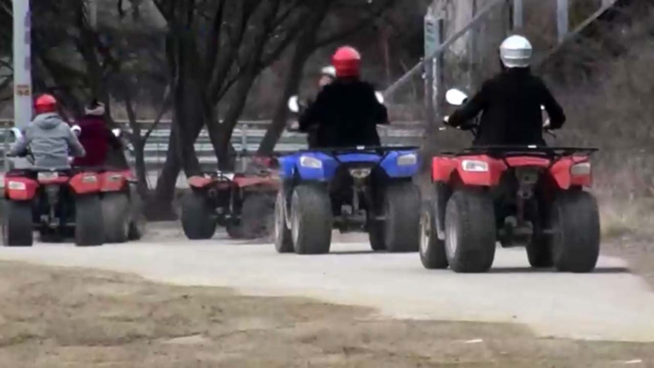 사륜형 오토바이 적재장치 허용‥경로당 등 가스 설치 부담 완화