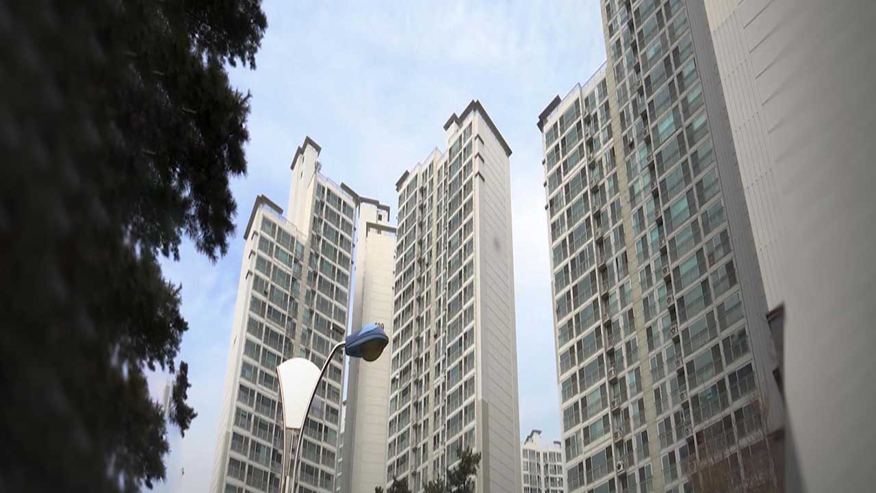 전국 아파트 매매가 5주째 하락‥"관망세 속 거래 한산"