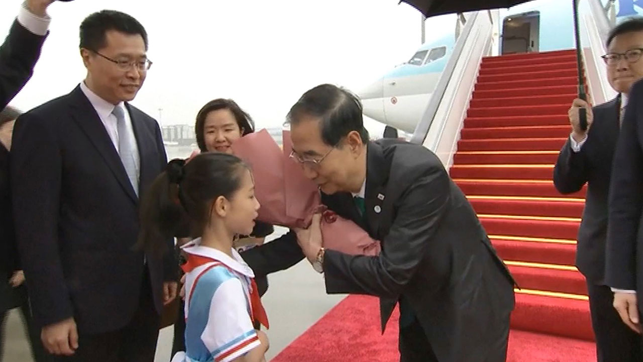 한 총리, 시진핑과 항저우 시내서 22분 양자면담