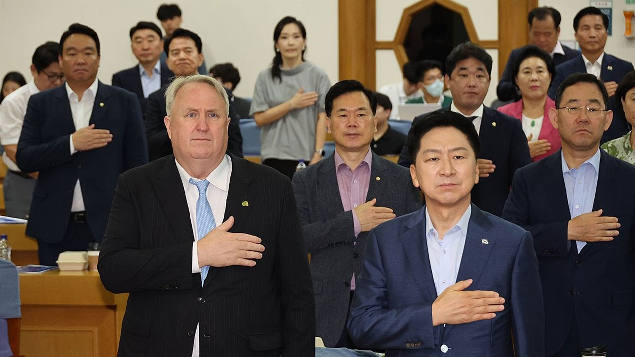 국민의힘 혁신위원장에 인요한‥김기현 "혁신위에 전권 부여"