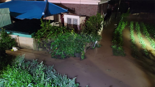 집중호우로 경기 이천 장호원읍 오남리 10가구 침수