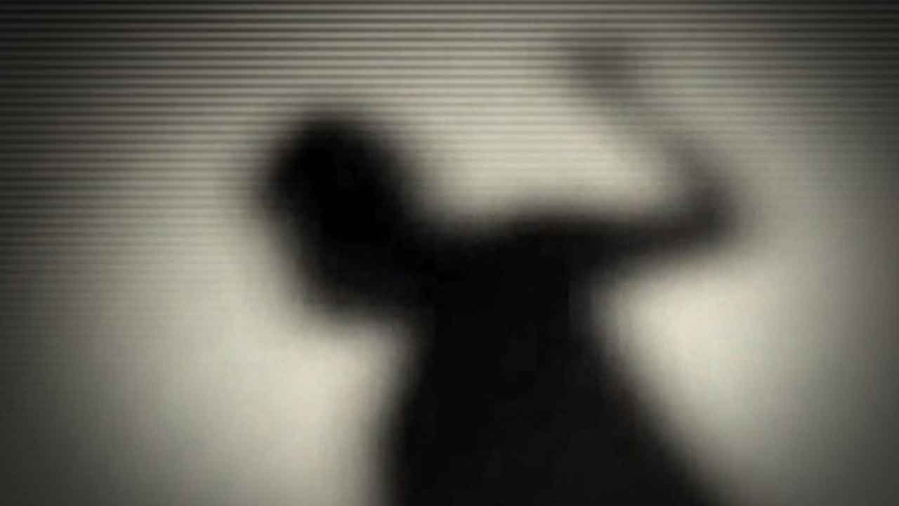 "사람 죽였다" 자진 신고‥인천 모텔서 여성 살해한 60대 구속