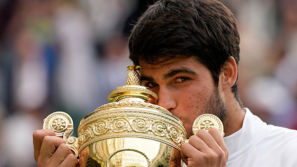 알카라스, 조코비치 꺾고 첫 윔블던 우승‥랭킹 1위 수성