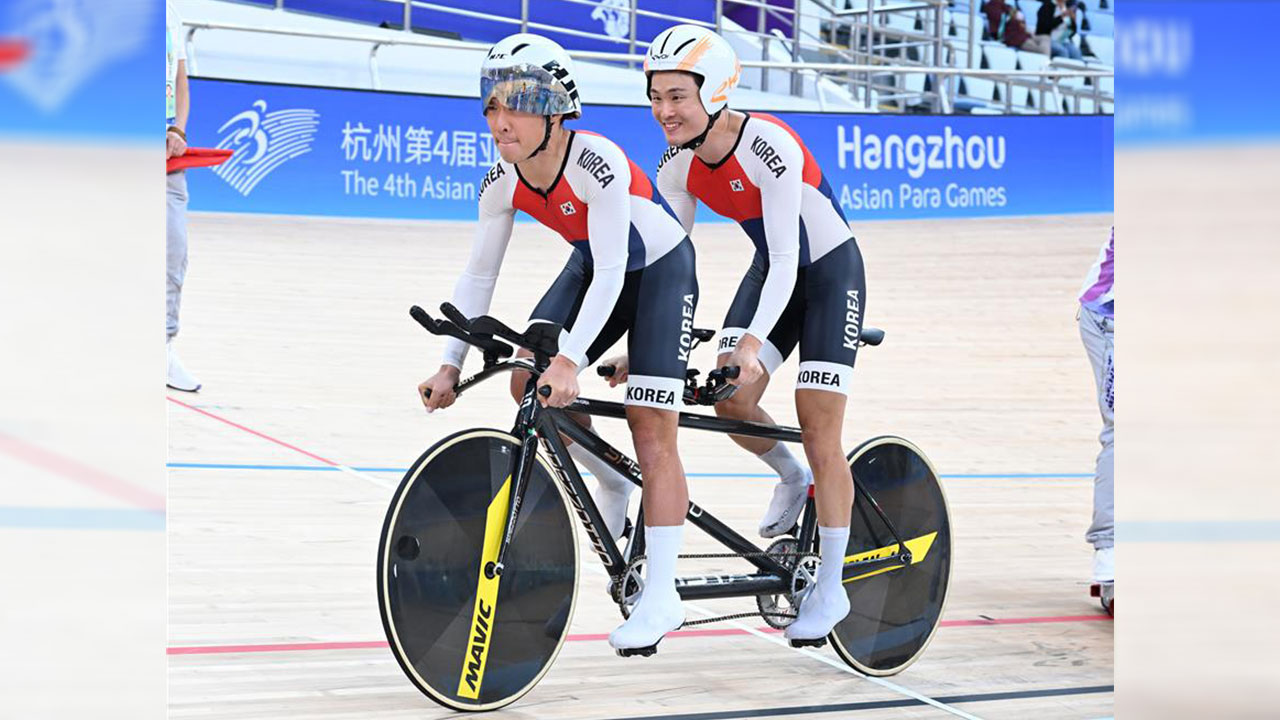 사이클 김정빈-윤중헌, 장애인 아시안게임 첫 2관왕