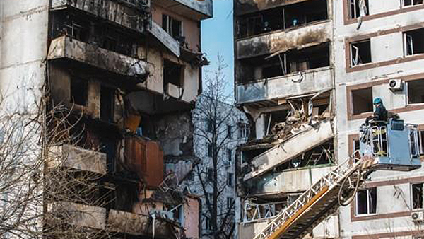 러, 새벽 틈타 또 우크라 전역 공습‥최소 2명 숨져