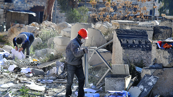이스라엘 미사일 공격에 시리아 알레포 공항 마비‥8명 사상