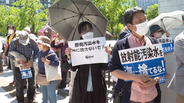 중국 관영지 "일본, 오염수 문제 논의하려면 먼저 방류계획 중단해야"