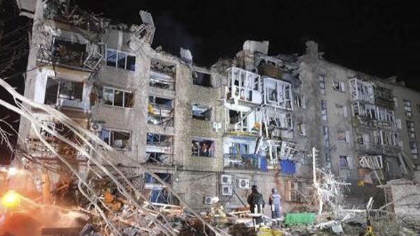 "러시아, 구조대원 겨냥한 '더블 탭' 미사일 공격"‥7명 사망 81명 부상