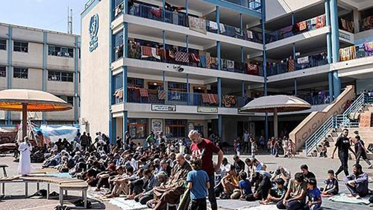 "피란민 돕던 국제구호기구 직원 순직 17명 이상"