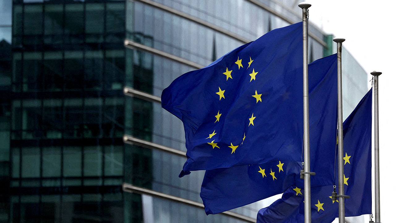 유럽연합, 중국발 '통상보복'·미국발 '통상압박'에 본격 맞대응