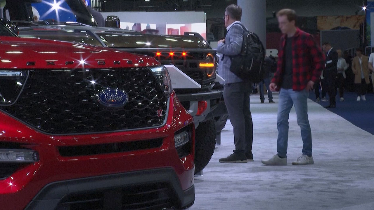 수입 전기차 평균 가격 1억 3천만 원‥국산 차보다 배 이상 비싸
