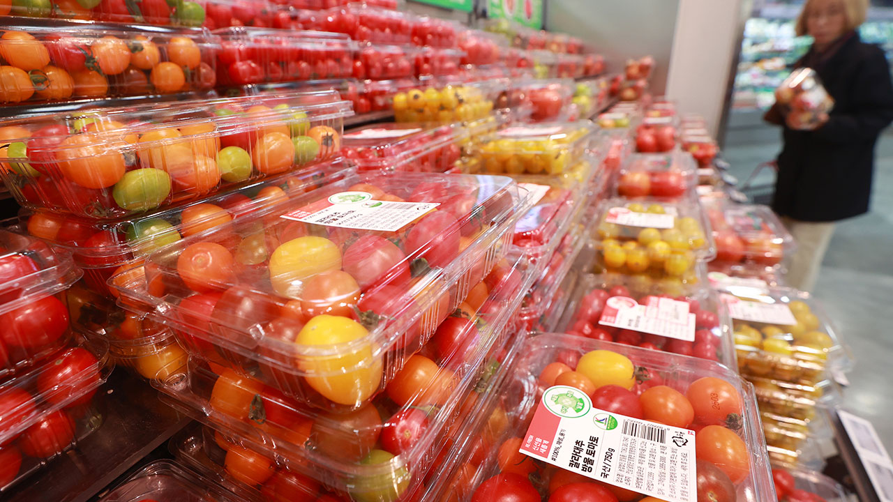 방울토마토 42%·참외 36%↑‥과채 가격도 부담
