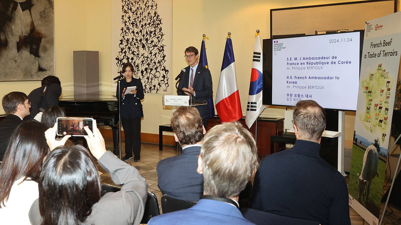 프랑스 소고기, 광우병 이후 24년 만에 수입 재개