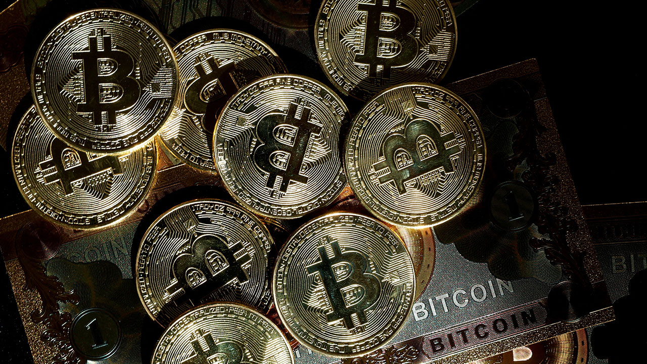 가상화폐 비트코인, 4일 만에 7만달러선 회복