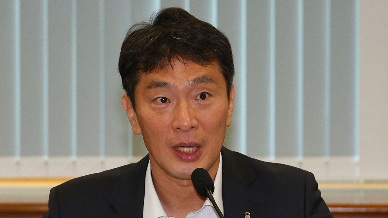 이복현 "시장 변동성 확대 감시 강화‥업종별 신용리스크 점검"