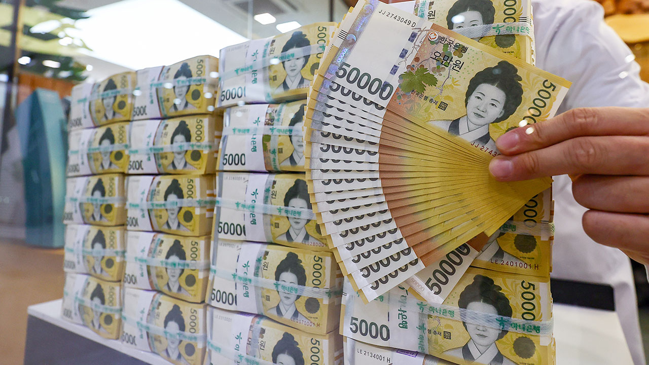 올해 지폐 9.4조 원 순발행‥코로나19 이전 수준 회복