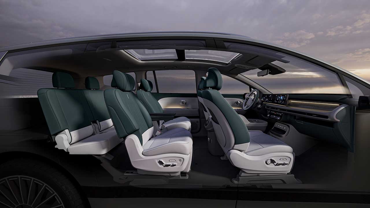 현대차 '아이오닉9' 최초 공개‥1회 충전 최장 532km 주행