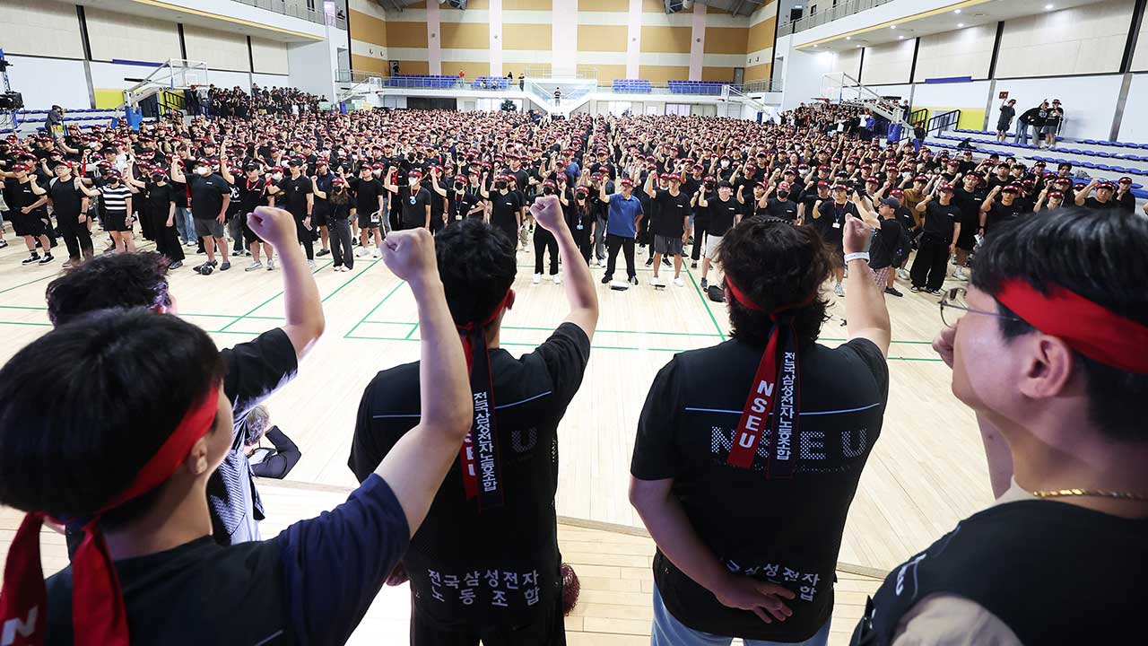 삼성전자 노조, 집행부 재신임 성공‥임금협상 재교섭 나설 듯