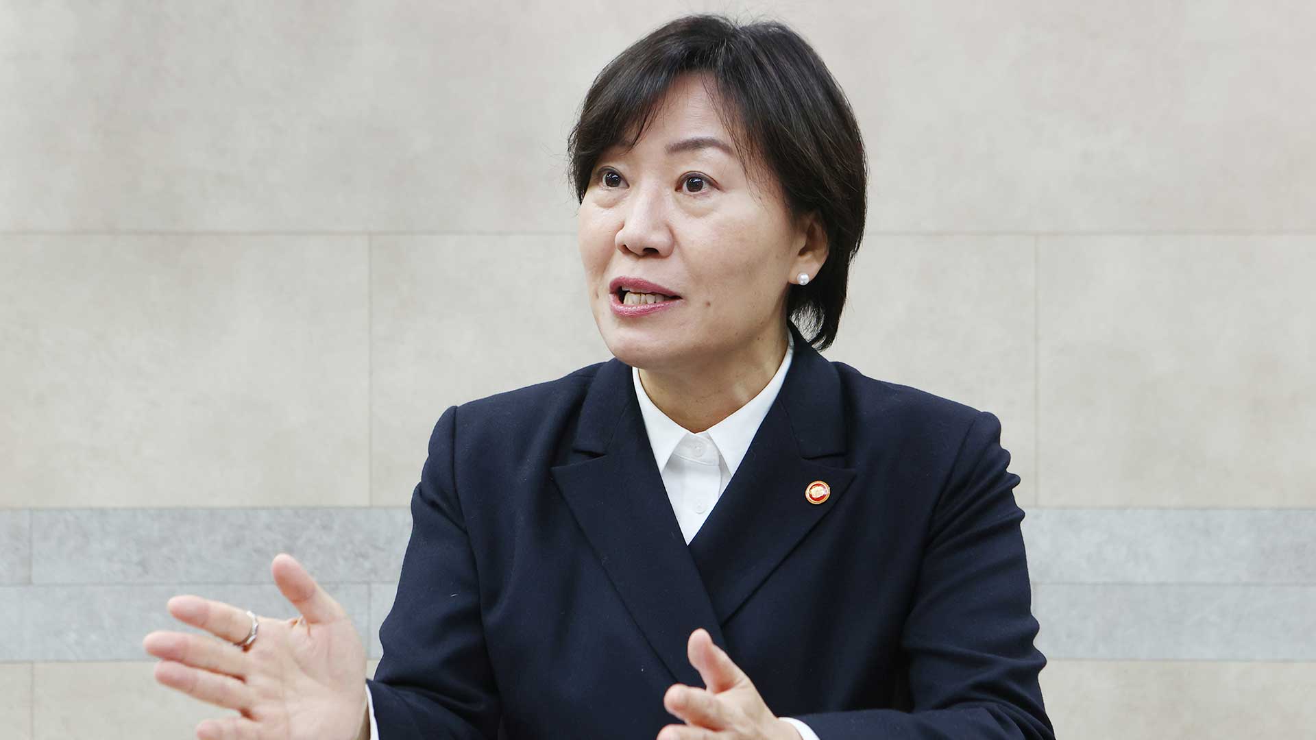 송미령 장관, 계엄 전 국무회의 참석 "국민께 송구‥계엄 동의 안해"