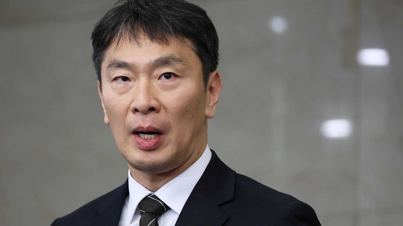 이복현 금감원장 "불안감 있지만 과거 유사 상황에서도 시장 영향 제한적"