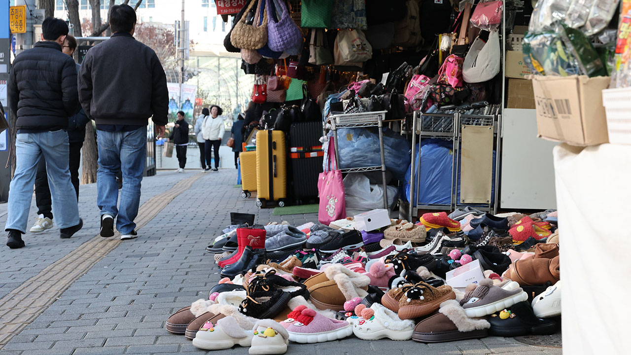 12월 소비심리지수 12.3P '뚝'‥내란 사태로 코로나19 이후 최대 폭 악화