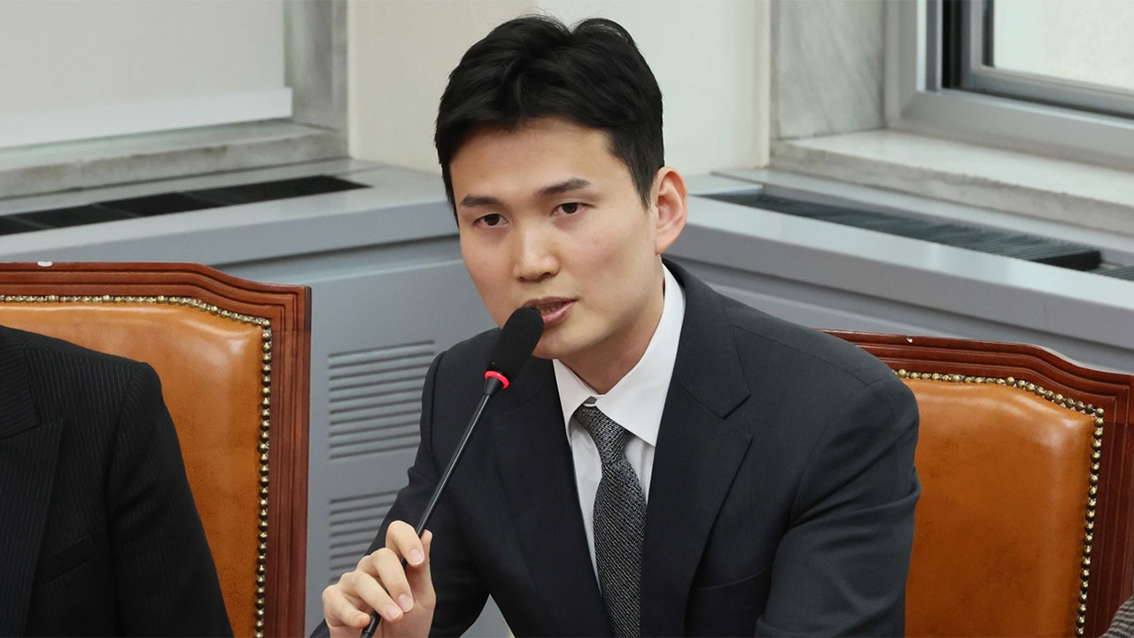 박은식 여당 비대위원 "김구 폭탄 던지던 분, 국제 정세 알겠나" 논란에 "김구 존경"