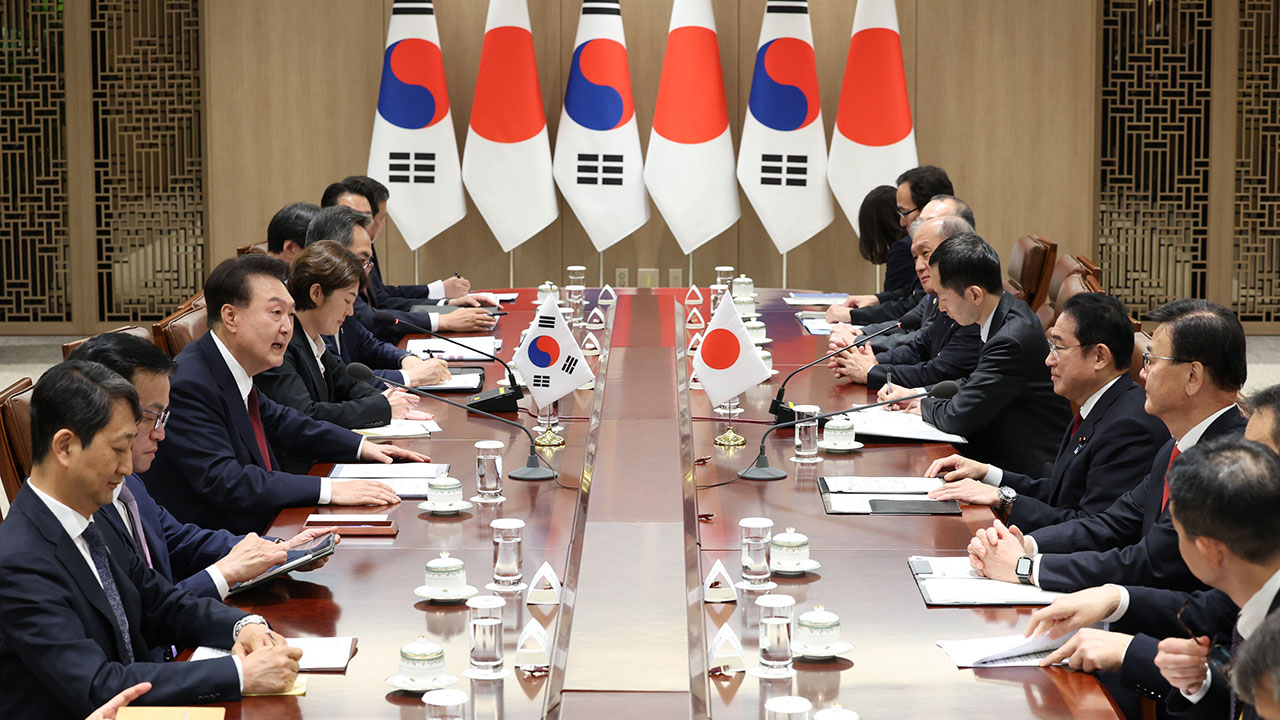 윤석열, 기시다에 "라인사태, 불필요 외교현안 안되게 잘 관리해야"