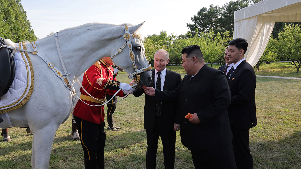대통령실 "우크라이나 무기 지원 수위, 러시아 행동에 달려"