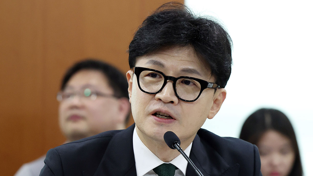 한동훈 "'딥페이크' 디지털 성범죄 대책 마련에 앞장설 것"