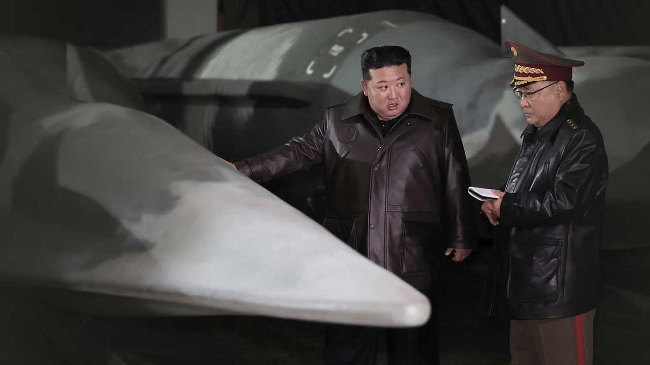 김정은 "ICBM 발사는 적 대응 의지‥핵무력강화 절대 안 바꿔"