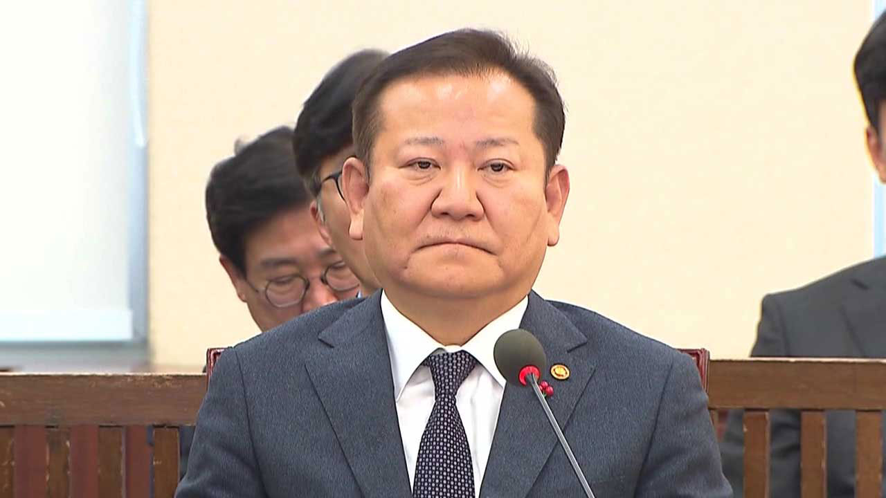 민주당 이상민 행안장관 탄핵소추 당론 채택"계엄 옹호"