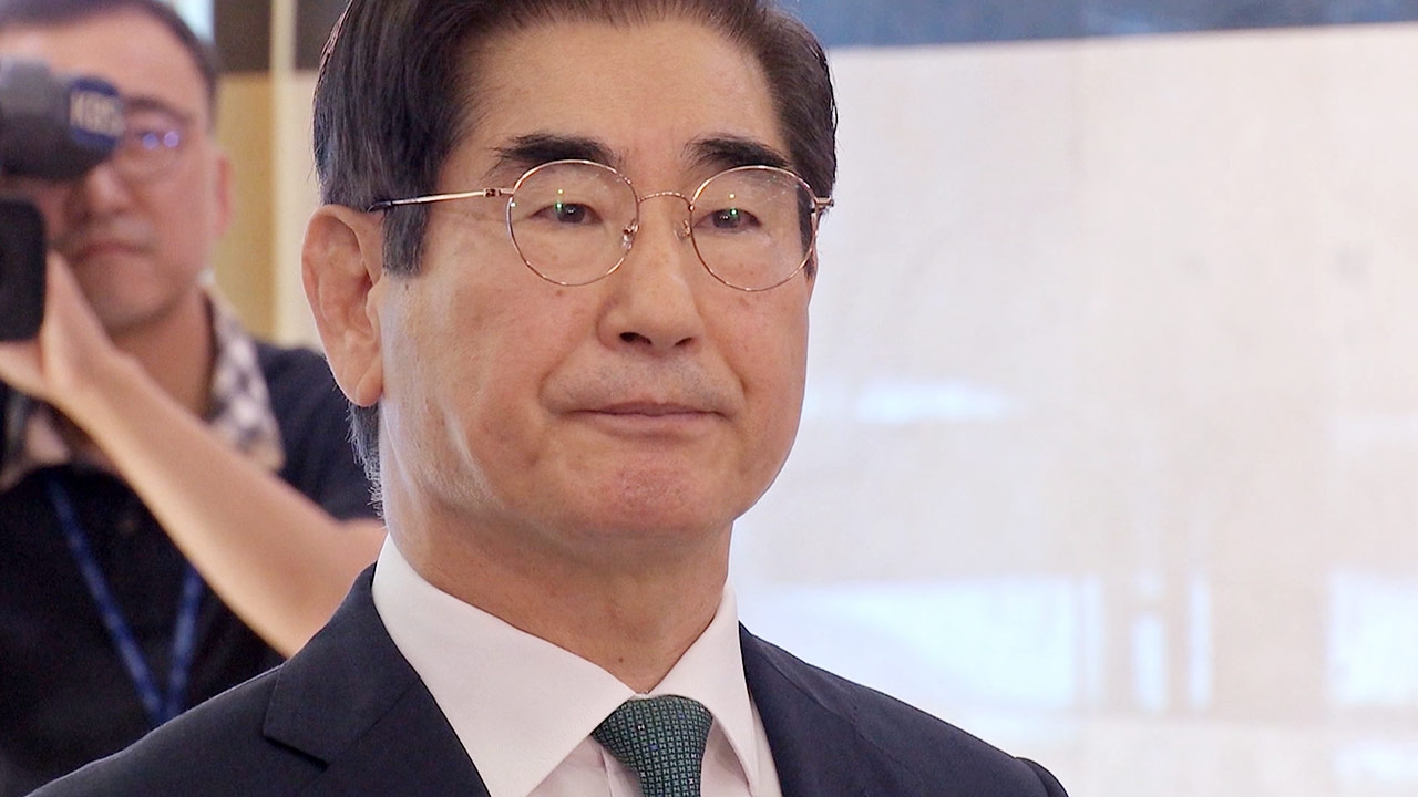 김용현, 검찰 자진 출석 전 휴대폰 3번 교체