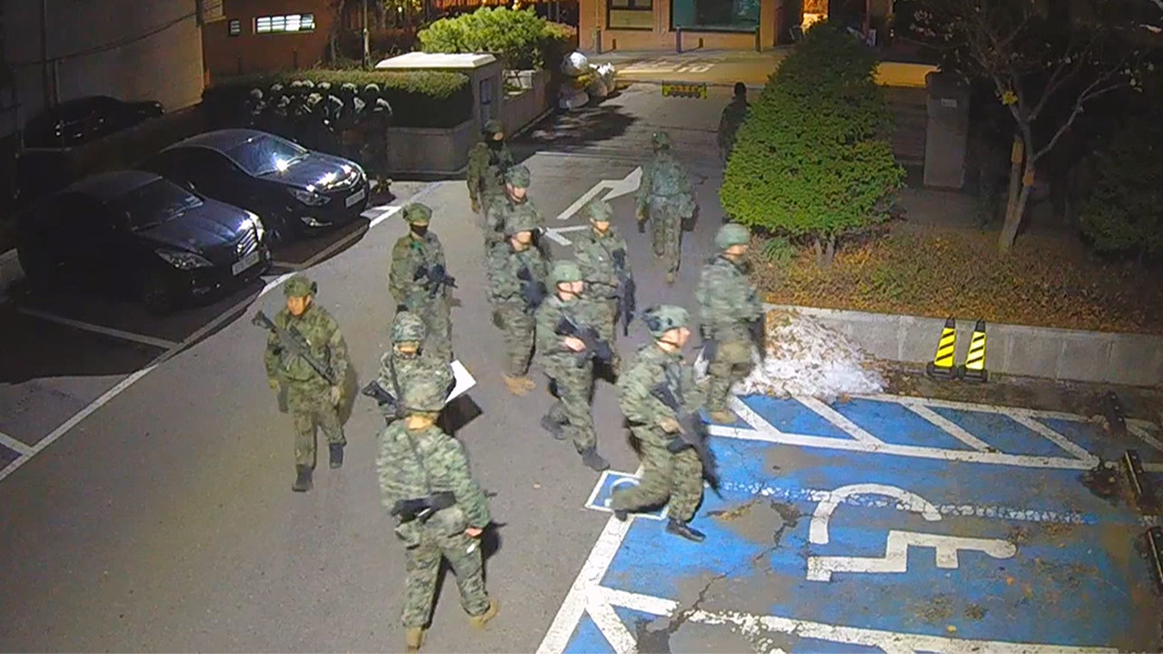 노태악 선관위원장 "계엄군 선관위 점거, 민주주의 위협‥법적 조치해야"