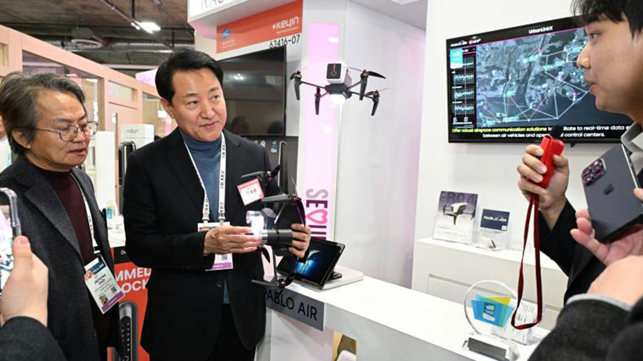 세계 최대 기술박람회 'CES 2024'에 서울관 개막‥"스타트업 전방위 지원"