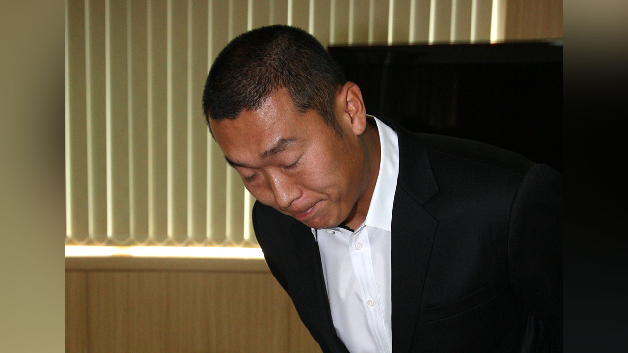 전 야구선수 정수근 아내 폭행 혐의로 입건본인은 혐의 부인