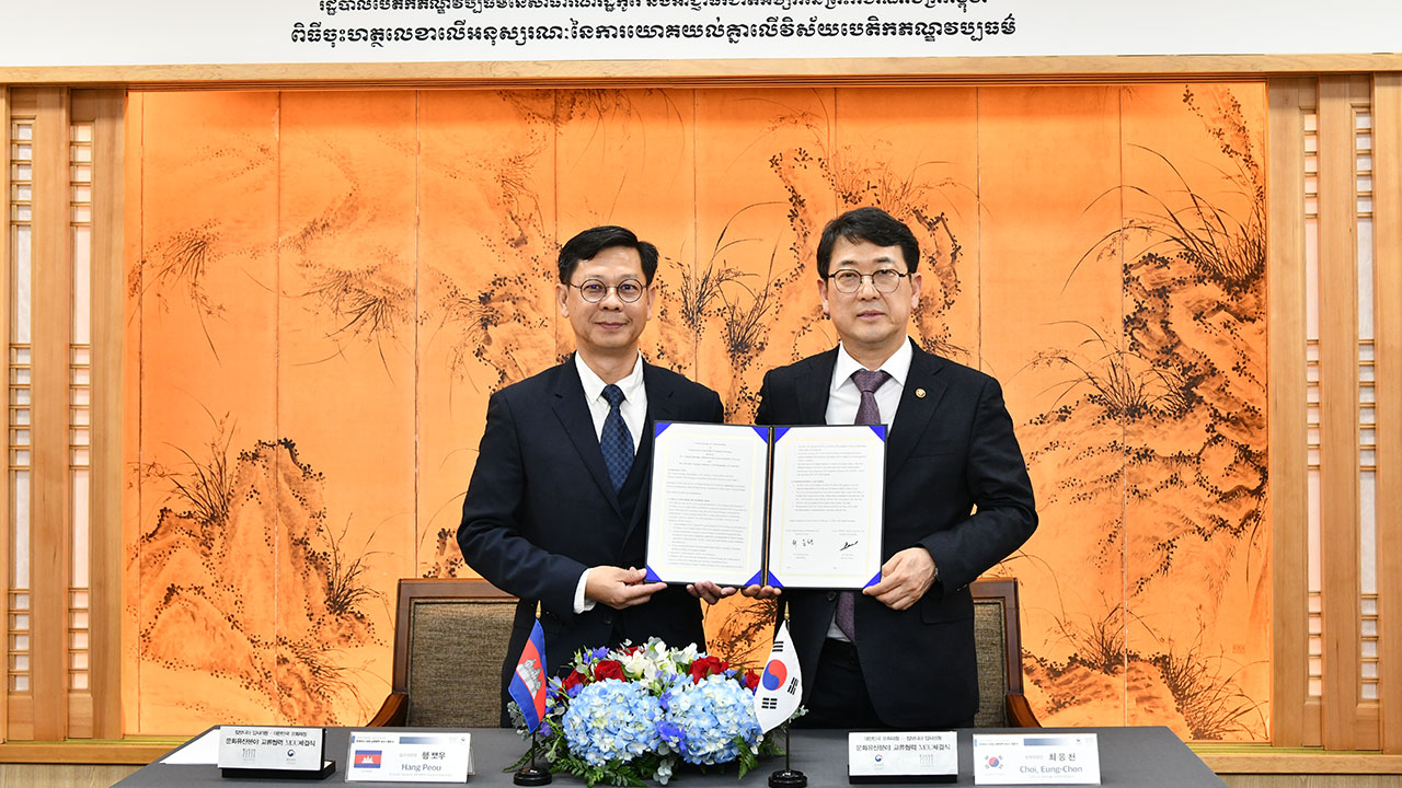 문화재청, '캄보디아의 자존심' 앙코르와트 보존·복원 나선다
