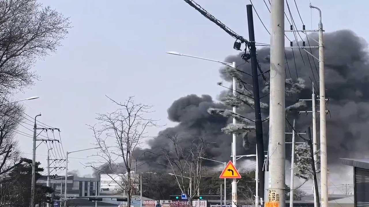 경기 김포 공장서 불‥ 3시간 만에 진화