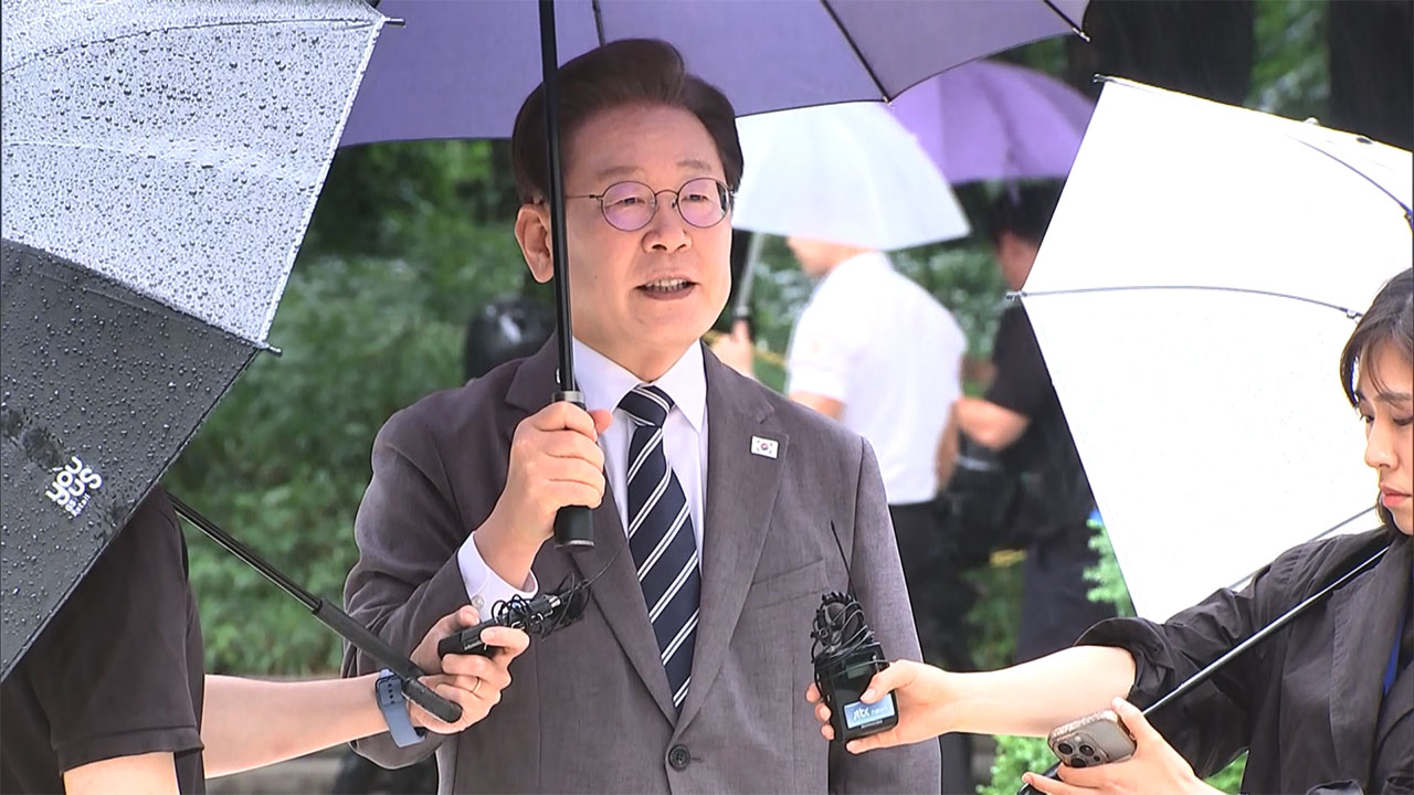 이재명, '법카 의혹' 소환 통보에 "치졸하게 폭력적인 보복행위"