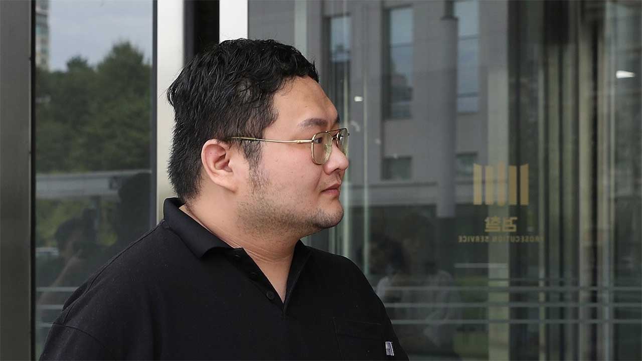 쯔양 갈취에 조직적으로 움직인 구제역·카라큘라 등 유튜버 4명 기소