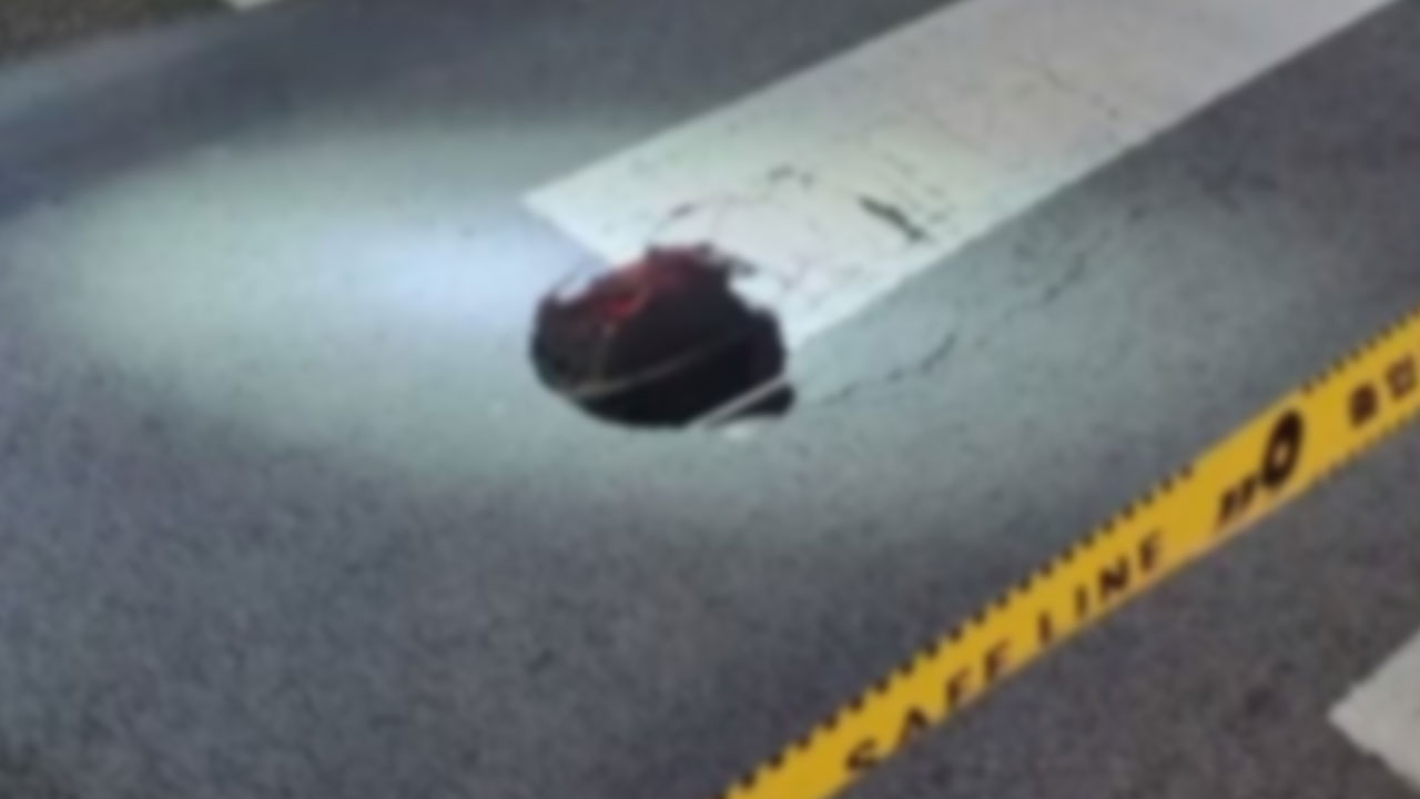 서울 종로5가역 근처 도로 침하 발생‥도로 통제중