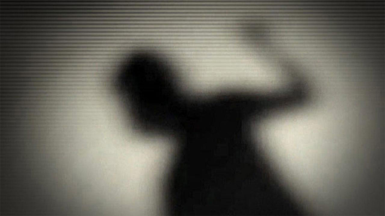 "담배 그만 피워라" 잔소리하는 아버지 흉기로 찌른 30대 남성 구속