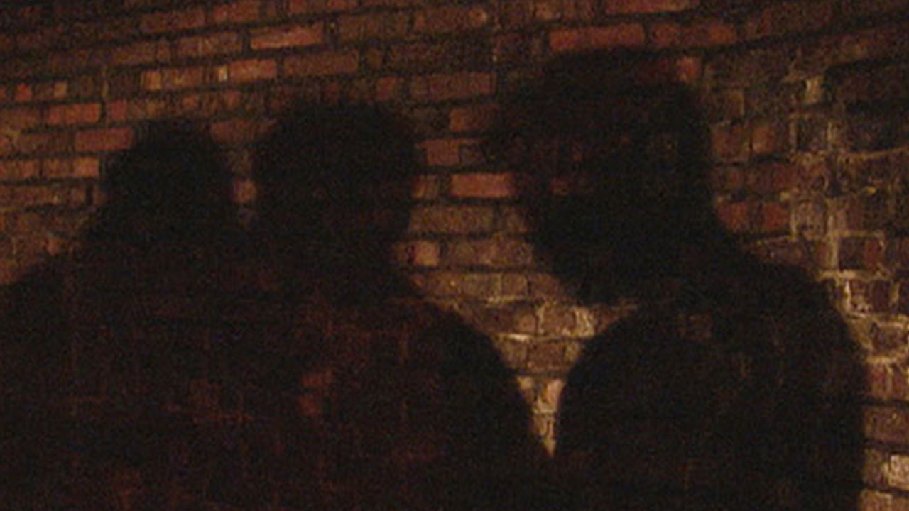 "알몸 사진 요구하고 협박" 동급생 폭행한 중학생 4명 경찰 수사