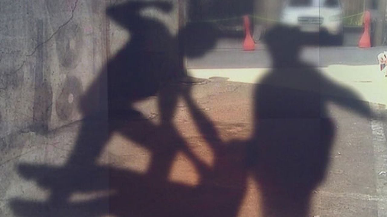 서울 강남 대로변서 여자친구 폭행한 30대 현행범 체포