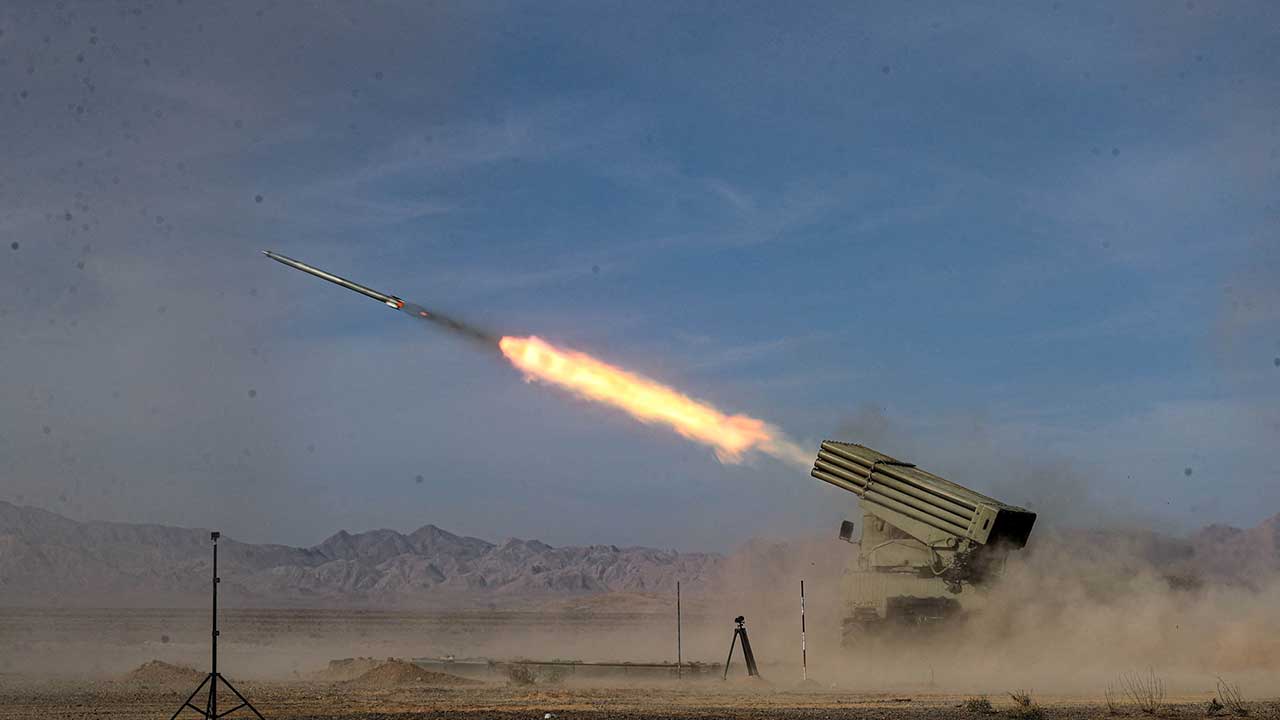 이란 "이스라엘 처벌 '진실의 약속' 작전‥성공적으로 목표물 타격"